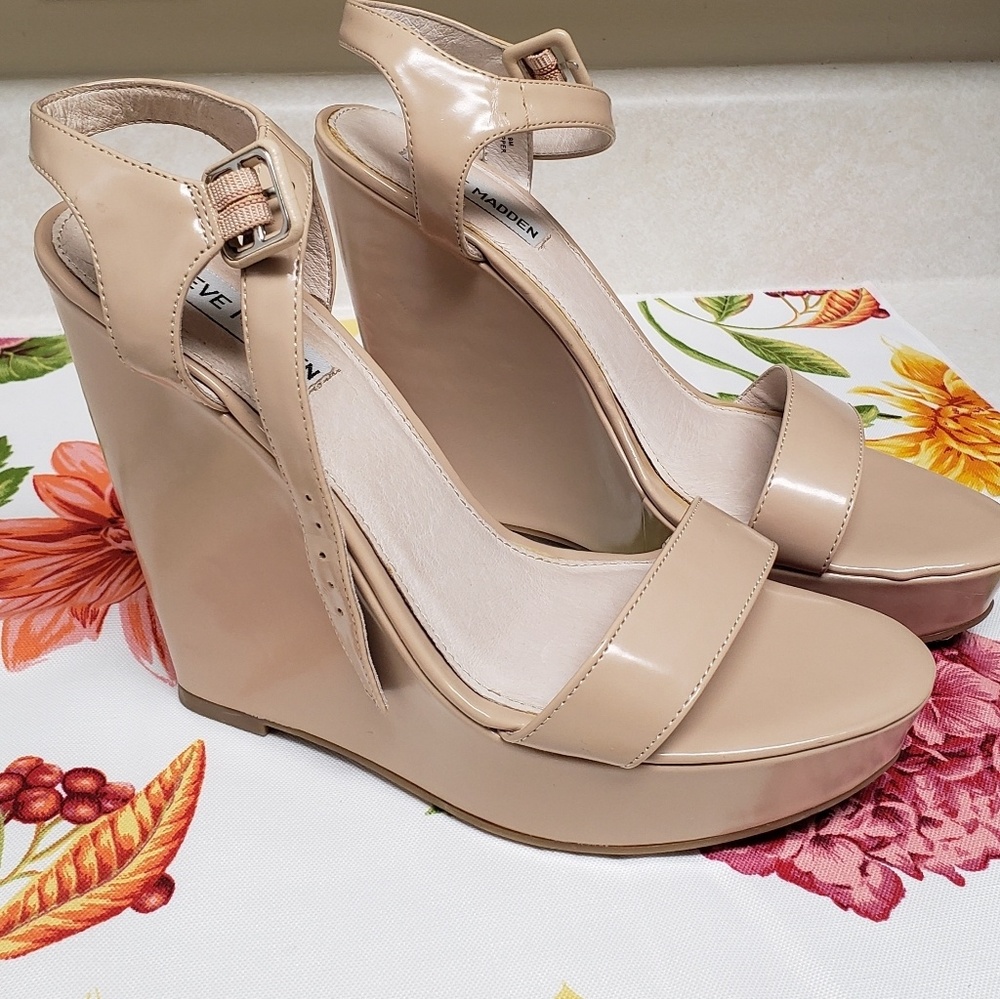 Steve madden wedges